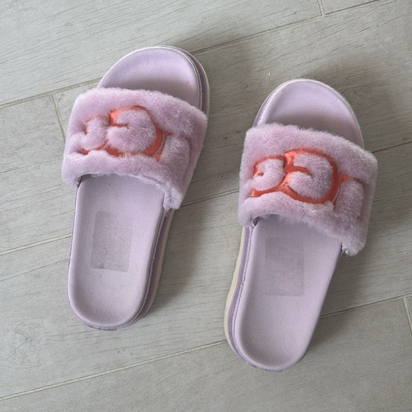 Ugg platform slippers - size 9 - Picture 5 of 5